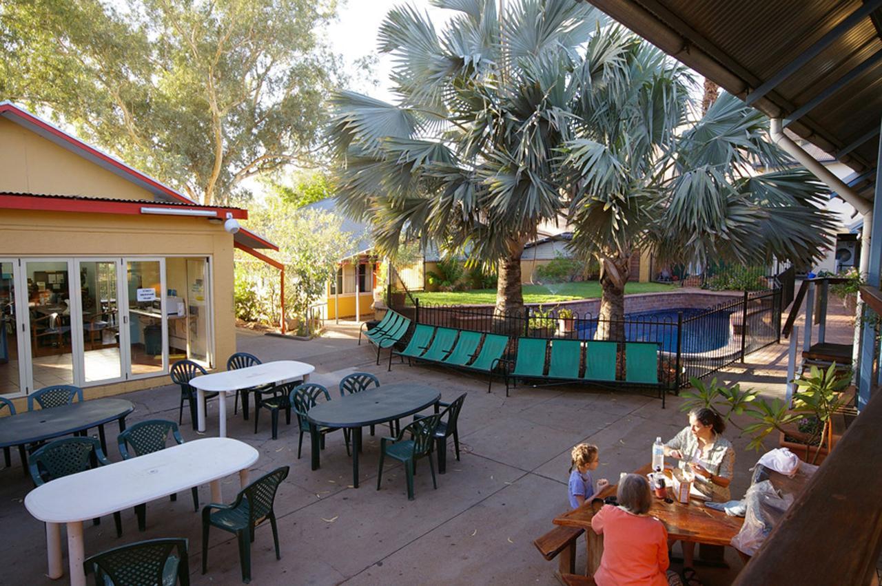 Yha Alice Springs Albergue Exterior foto